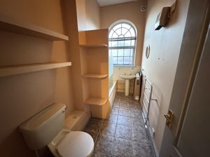 Photo 5- click for photo gallery